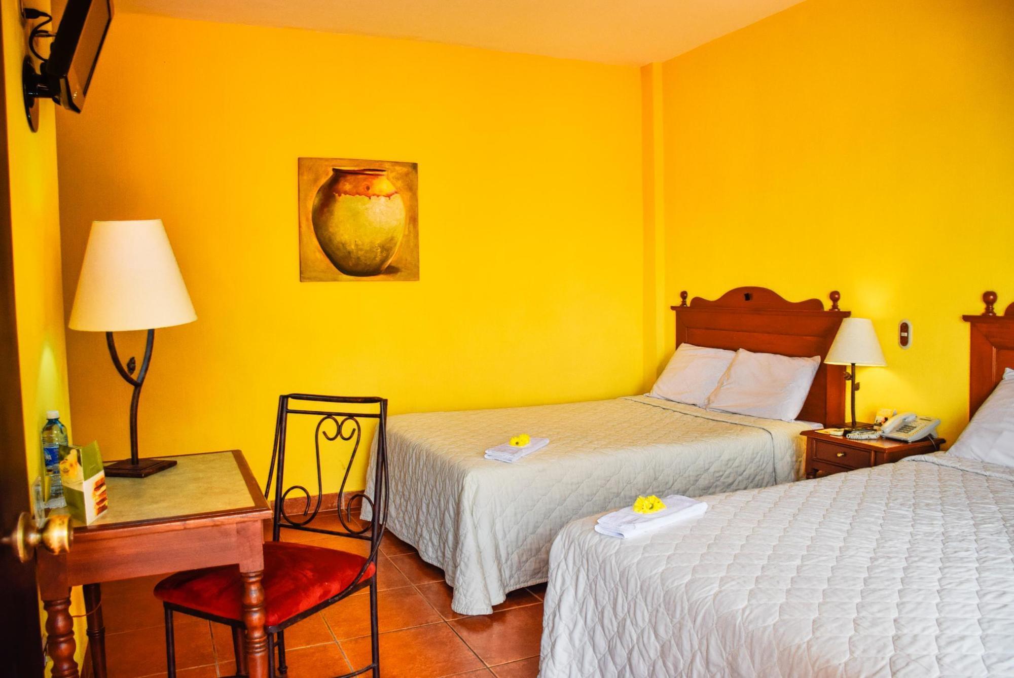 Hotel Villa Terra San Salvador Exterior photo
